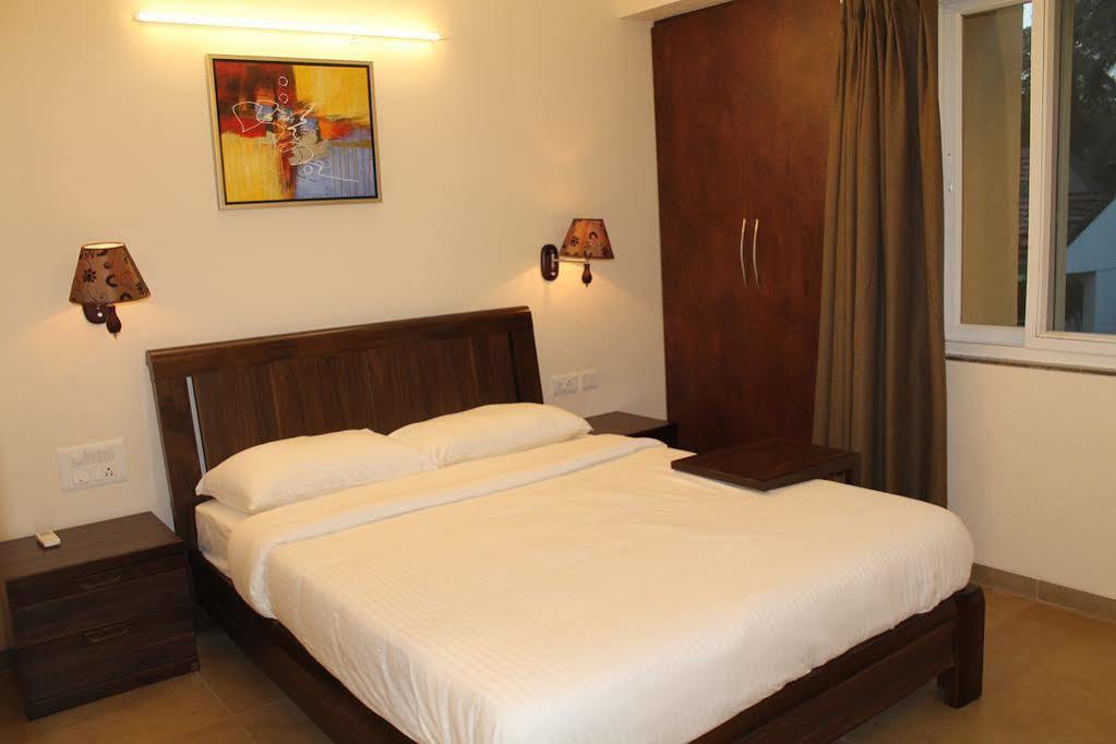 Veera Strand Park Serviced Apartments Calangute Exterior photo