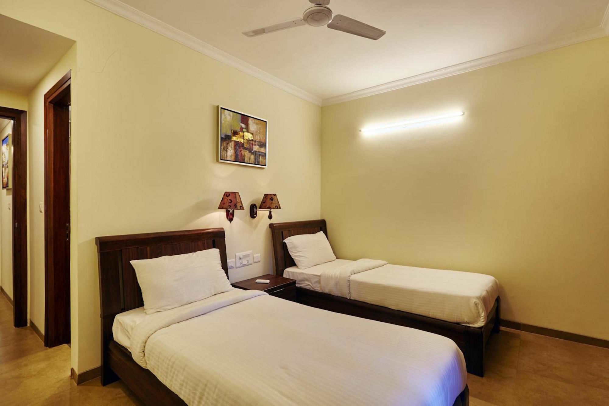 Veera Strand Park Serviced Apartments Calangute Exterior photo